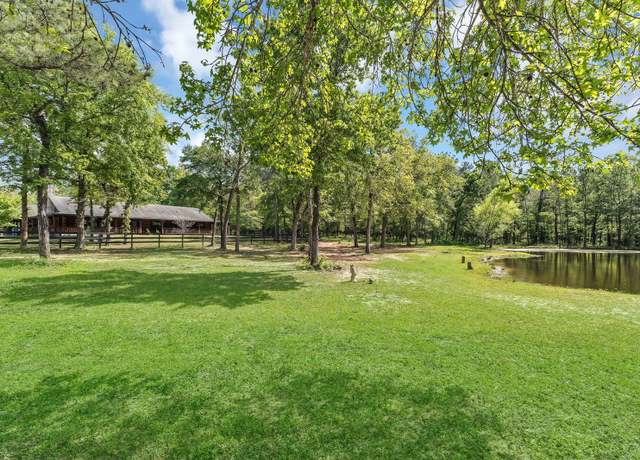 Property at 42500 N Mill Dr, Magnolia, TX 77354, 5 beds, 2.5 baths