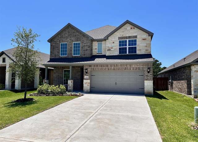 Property at 6139 White Spruce Dr, Conroe, TX 77304, 3 beds, 2.5 baths