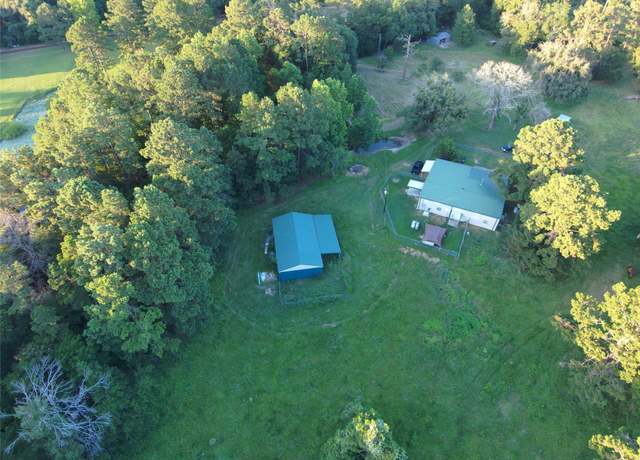Property at 9445 County Road 132, Centerville, TX 75833, 3 beds, 2.5 baths
