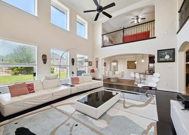 Property at 13918 Majestic Spring Ln Ln, Humble, TX 77396, 5 beds, 3.5 baths