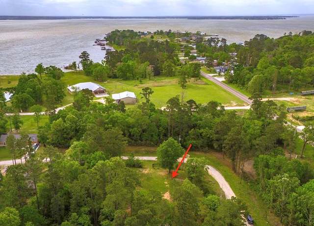 Property at 474 Arrowhead Dr, Onalaska, TX 77360