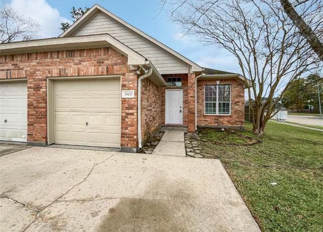 Property at 1800 Arbor Gln, Conroe, TX 77303, 2 beds, 2 baths