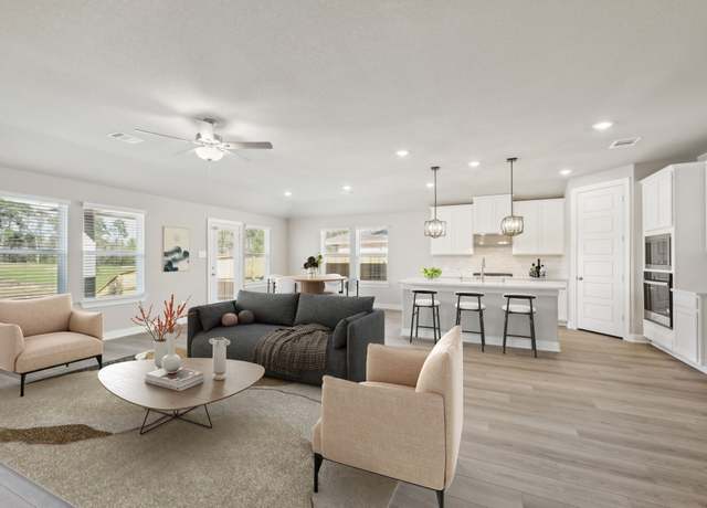 Property at 136 Bay Bridge Ct, Montgomery, TX 77316, 4 beds, 3 baths