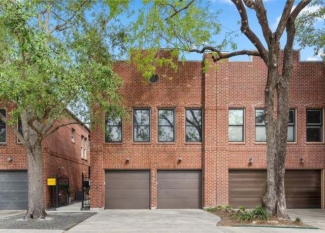 Property at 1728 Nicholson St, Houston, TX 77008, 2 beds, 2.5 baths