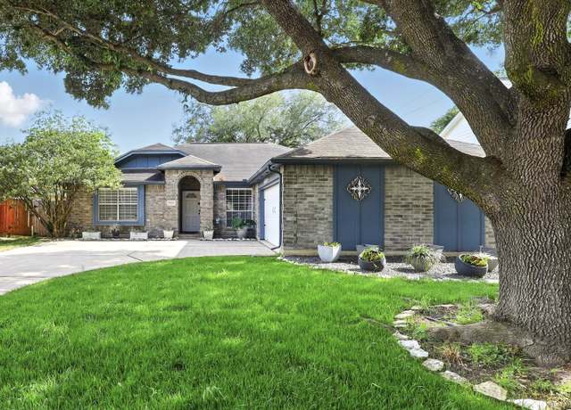 Property at 19215 Rolling Sage Dr, Katy, TX 77449, 3 beds, 2 baths