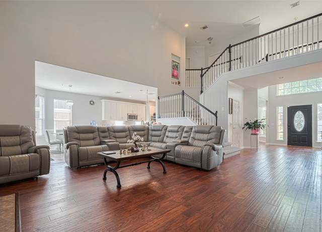 Property at 11614 Canyon Breeze Dr, Tomball, TX 77377, 5 beds, 4 baths
