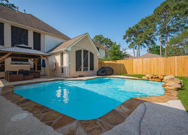Property at 11614 Canyon Breeze Dr, Tomball, TX 77377, 5 beds, 4 baths