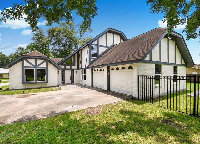 Property at 1003 Crescent Blvd, Cleveland, TX 77327, 4 beds, 2.5 baths