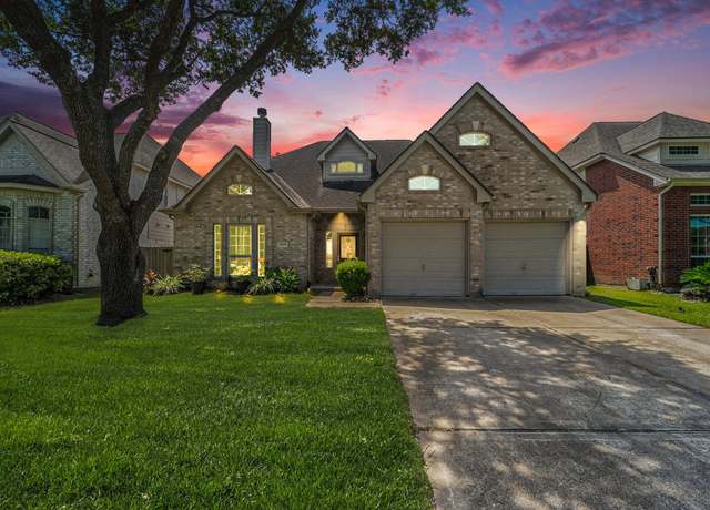 Property at 21535 San Marino Dr, Katy, TX 77450, 4 beds, 2.5 baths