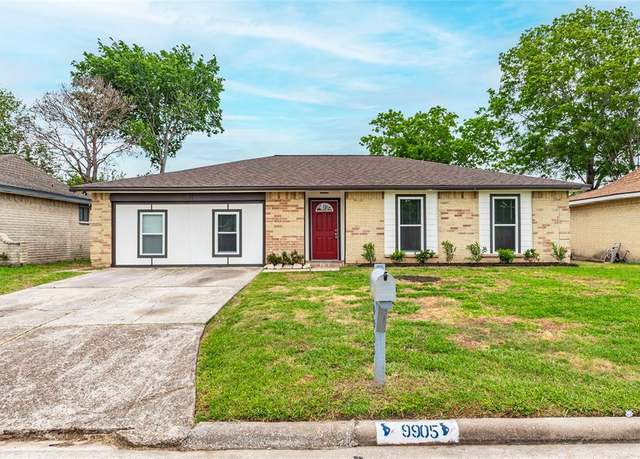 Property at 9905 Robin St, La Porte, TX 77571, 4 beds, 2 baths
