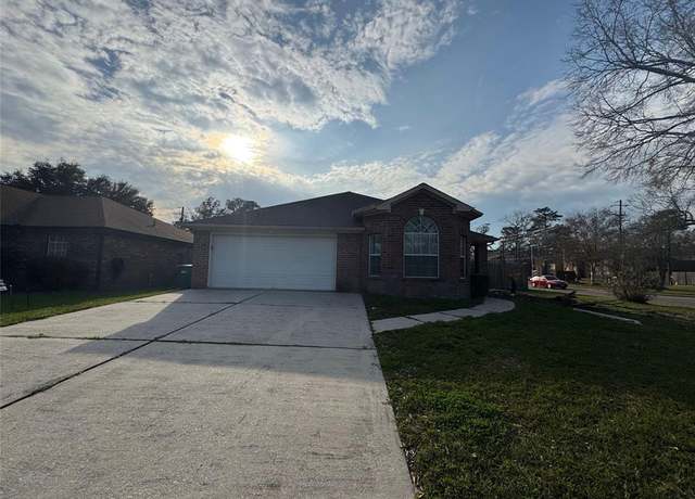 Property at 5719 Alpine Hts, Porter, TX 77365, 4 beds, 2 baths