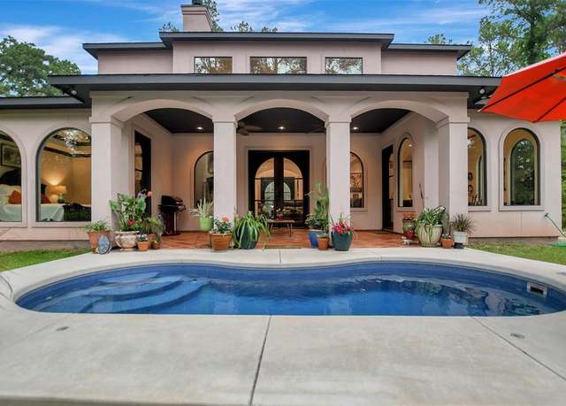 Property at 22485 Inwood Forest Dr, Montgomery, TX 77356, 3 beds, 2.5 baths