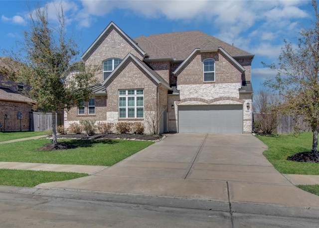 Property at 7207 Lake View Terrace Dr, Pearland, TX 77584, 6 beds, 4.5 baths