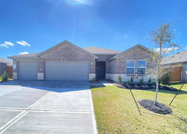 Property at 253 San Marcos Trl, Dayton, TX 77535, 4 beds, 2 baths