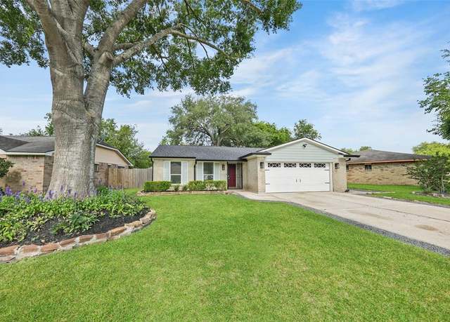 Property at 9607 Rumbling Wood Ln, Houston, TX 77086, 3 beds, 2 baths