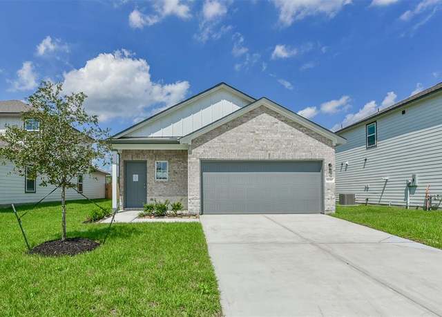Property at 1232 Cypress Ln, Dayton, TX 77535, 3 beds, 2 baths