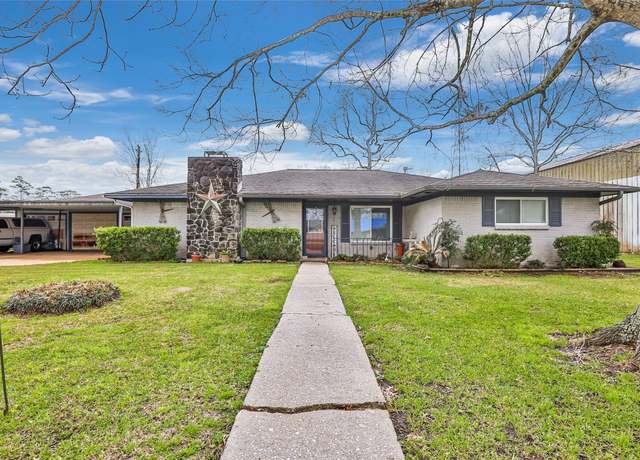Property at 5826 Russell Ln, Baytown, TX 77521, 3 beds, 2 baths
