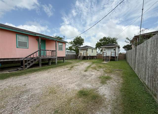 Property at 613 24th St, San Leon, TX 77539, 1 bed, 4 baths