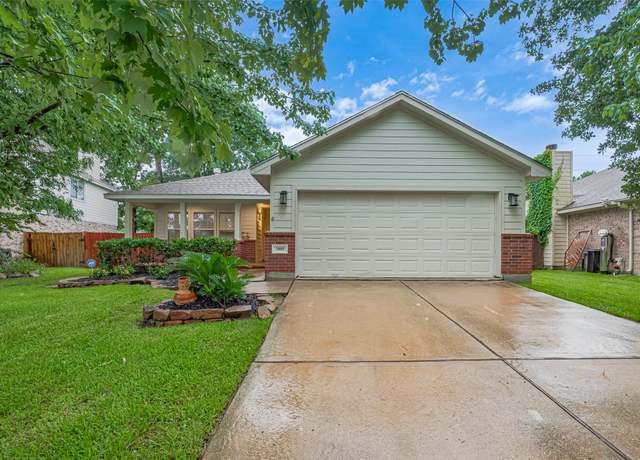 Property at 3805 Breckenridge Dr, Montgomery, TX 77356, 5 beds, 2 baths