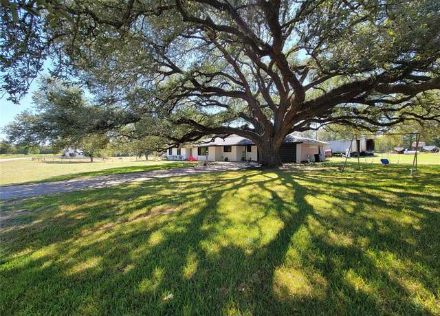Property at 6673 Old Mill Creek Rd, Brenham, TX 77833, 3 beds, 2 baths
