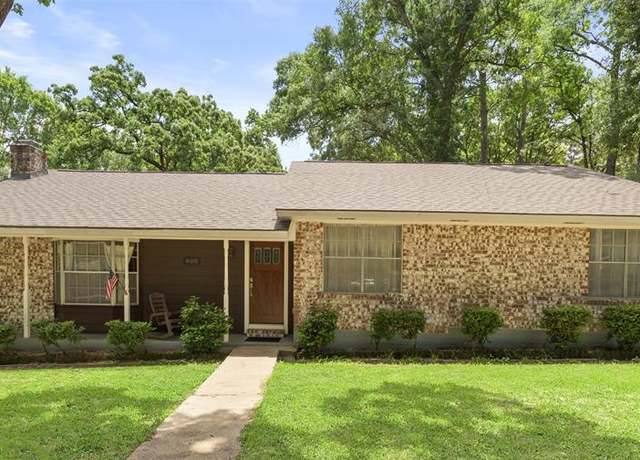 Property at 600 Cheyenne Rd, Conroe, TX 77316, 3 beds, 2 baths