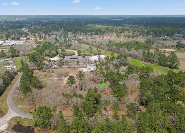 Property at 31926 Dobbin Huffsmith Rd, Magnolia, TX 77354, 4 beds, 2 baths