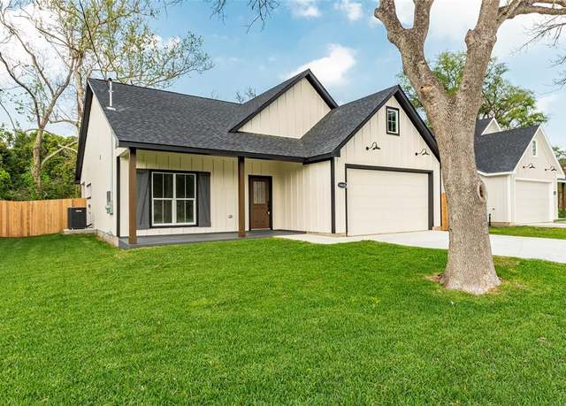 Property at 14606 W 6th St, Santa Fe, TX 77517, 3 beds, 2 baths