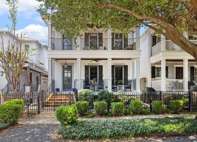 Property at 914 Nicholson St, Houston, TX 77008, 3 beds, 2.5 baths
