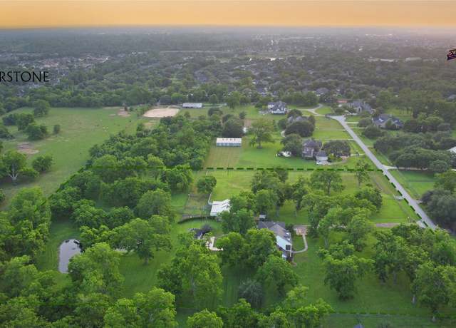 Property at 3706 Maranatha Dr, Sugar Land, TX 77479, 5 beds, 5.5 baths