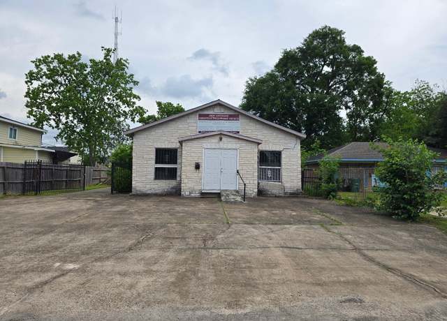 Property at 9217 Mallory St, Houston, TX 77051