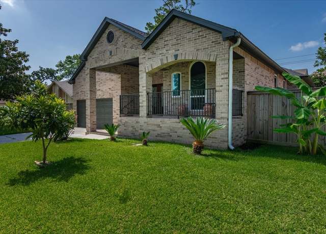 Property at 5343 Oak Cove Dr, Houston, TX 77091, 3 beds, 2.5 baths