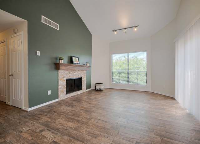 Property at 10176 Oakberry St #76, Houston, TX 77042, 2 beds, 2 baths