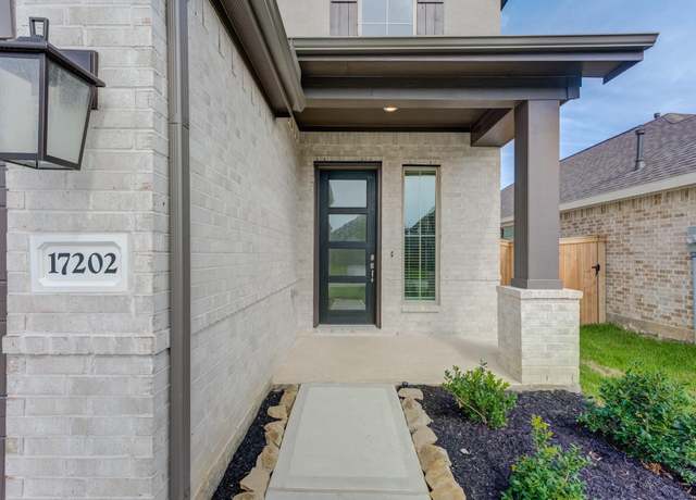 Property at 17202 Bluebonnet Creek Trl, Hockley, TX 77447, 4 beds, 2.5 baths