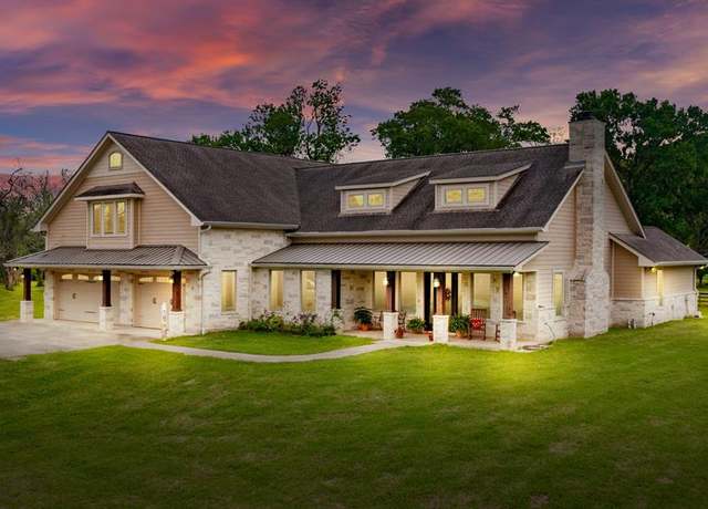 Property at 923 Y U Jones Rd, Richmond, TX 77469, 4 beds, 4.5 baths