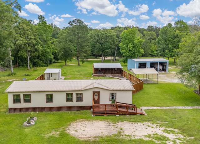 Property at 82 East Pine Dr, Huffman, TX 77336, 3 beds, 2 baths