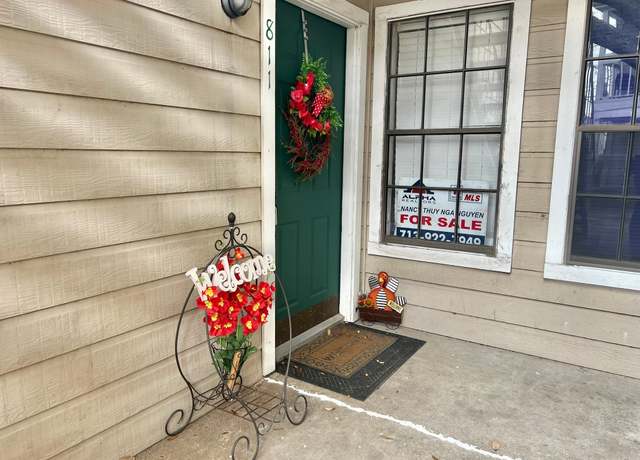 Property at 12660 Ashford Point Dr #811, Houston, TX 77082, 2 beds, 2 baths
