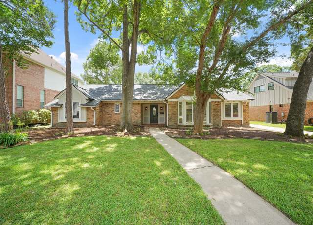 Property at 5135 Loch Lomond Dr, Houston, TX 77096, 4 beds, 3.5 baths