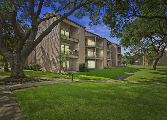Property at 15575 Marina Dr Unit 226A, Montgomery, TX 77356, 2 beds, 2 baths