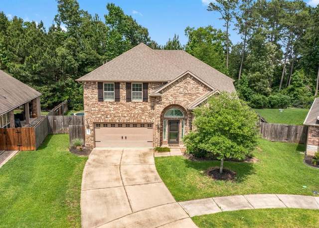 Property at 8315 Liat Ln, Conroe, TX 77304, 4 beds, 3.5 baths