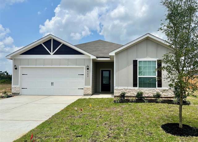 Property at 363 Kingston Way, Waller, TX 77484, 4 beds, 2 baths