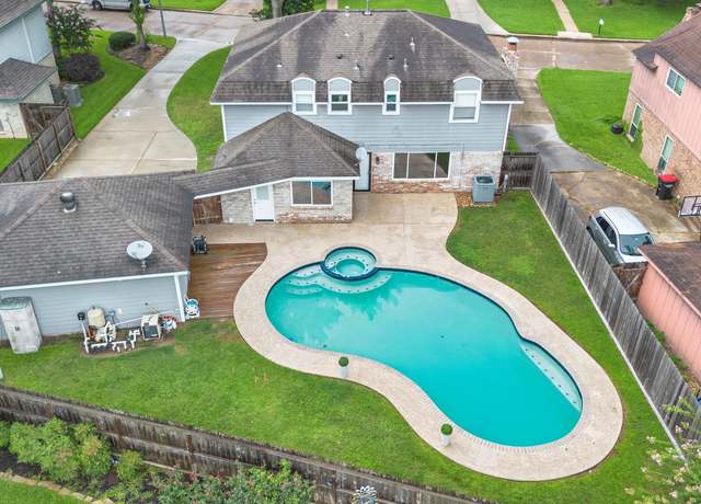 Property at 8211 Glencliffe Ln, Houston, TX 77070, 4 beds, 2.5 baths