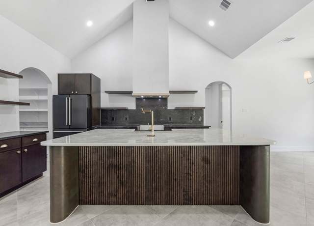 Property at 1253 Road 66112, Dayton, TX 77535, 5 beds, 3 baths