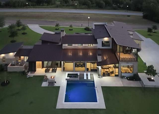 Property at 3320 Sycamore Trl, Bryan, TX 77807, 5 beds, 6 baths