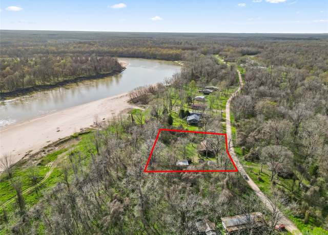 Property at 166 County Road 2167c, Cleveland, TX 77327, 3 beds, 1 bath