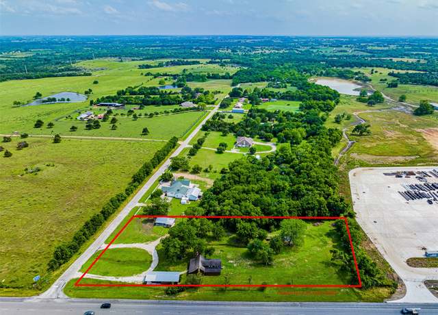Property at 3100 William B Travis Rd, Brenham, TX 77833, 3 beds, 2 baths