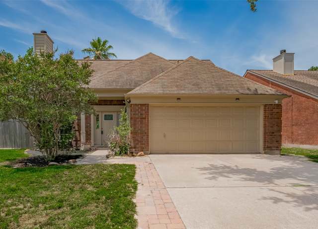 Property at 9911 Villa Verde Dr, Houston, TX 77064, 3 beds, 2.5 baths
