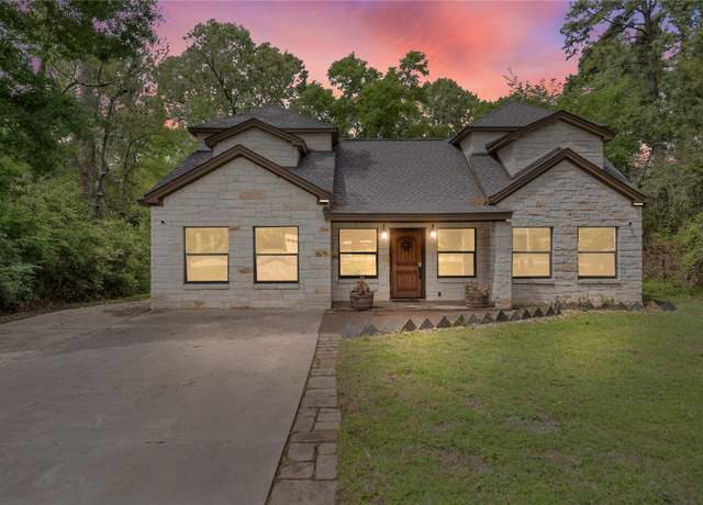Property at 358 Bridgeview Dr, Onalaska, TX 77360, 3 beds, 3 baths