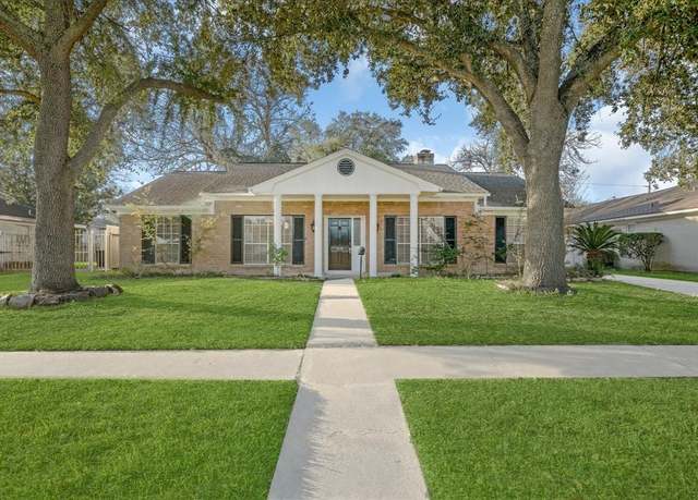 Property at 9039 Sandstone St, Houston, TX 77036, 3 beds, 2 baths