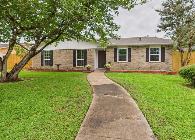 Property at 5803 Hopetown Dr, Houston, TX 77049, 3 beds, 2 baths