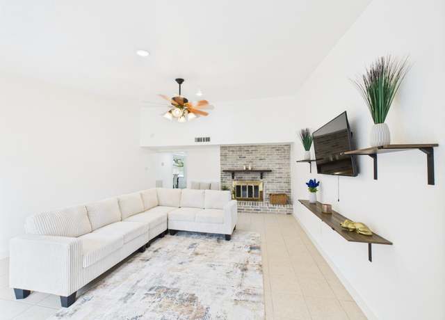 Property at 5803 Hopetown Dr, Houston, TX 77049, 3 beds, 2 baths